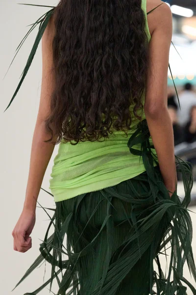 Look 144